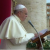 Mesajul de Crăciun al Papei Francisc:  „Invit credincioşii să vină alături de noi în căutarea păcii. Sper la o lume mai bună”