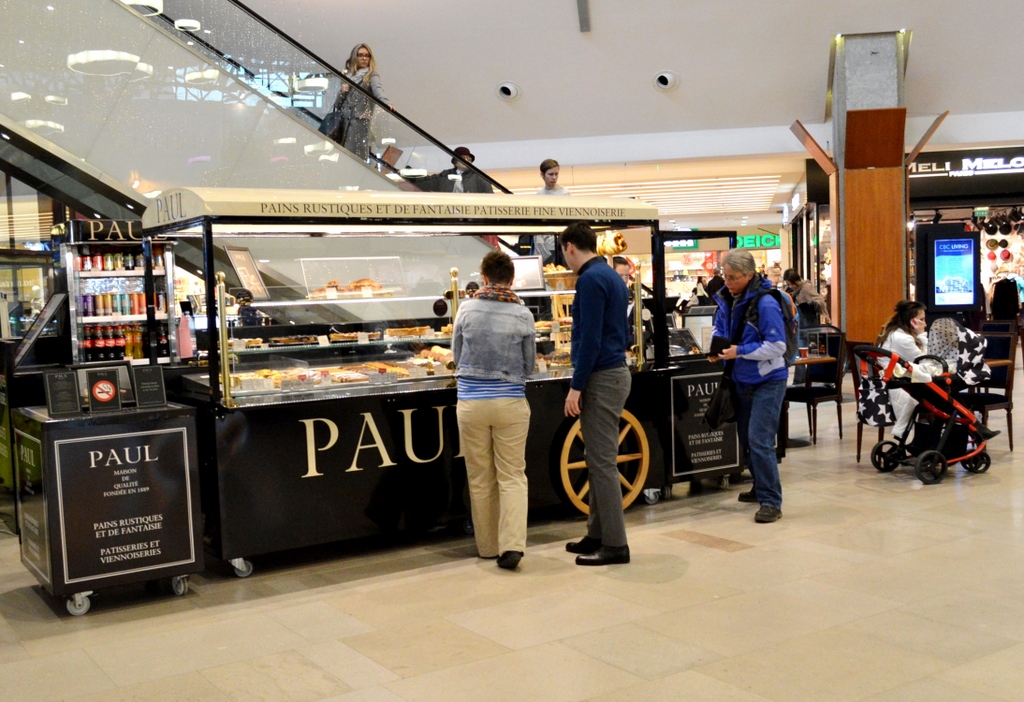 Lanțul franțuzesc de brutării PAUL a deschis o nouă locație la Cluj-Napoca, în Iulius Mall