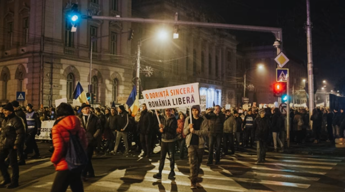 #REZIST: La Cluj a apărut piesa-manifest dedicată protestelor din România – VIDEO