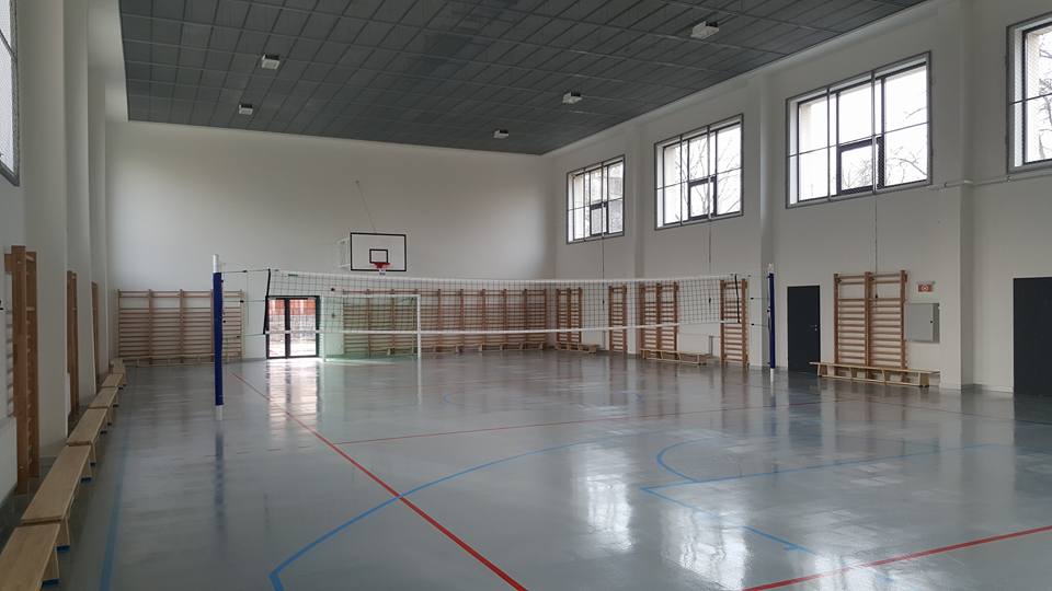 Cum arata noua sala de sport de la Liceul Teoretic „Mihai Eminescu” dupa finalizare!