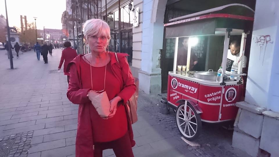 Monica Tatoiu, socata de Cluj: „O casa de amanet si outleturi turcesti in centrul orasului. Vitrinele arata sinistru”
