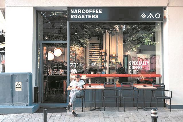 Cu o investiţie de 150.000, lanţul de cafenele Narcoffee Roasters, fondat de proprietarii Marty şi Salad Box, se extinde cu două unităţi în Bucureşti