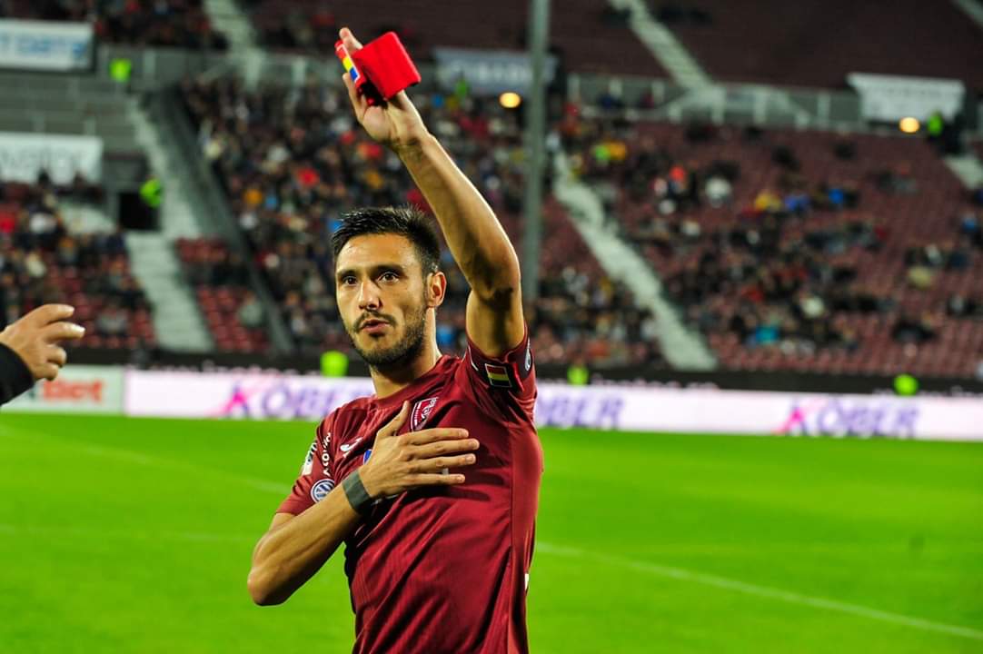 „Căpitanul” Mario Camora a semnat prelungirea contractului cu campioana CFR Cluj! „Vreau titlul din nou”