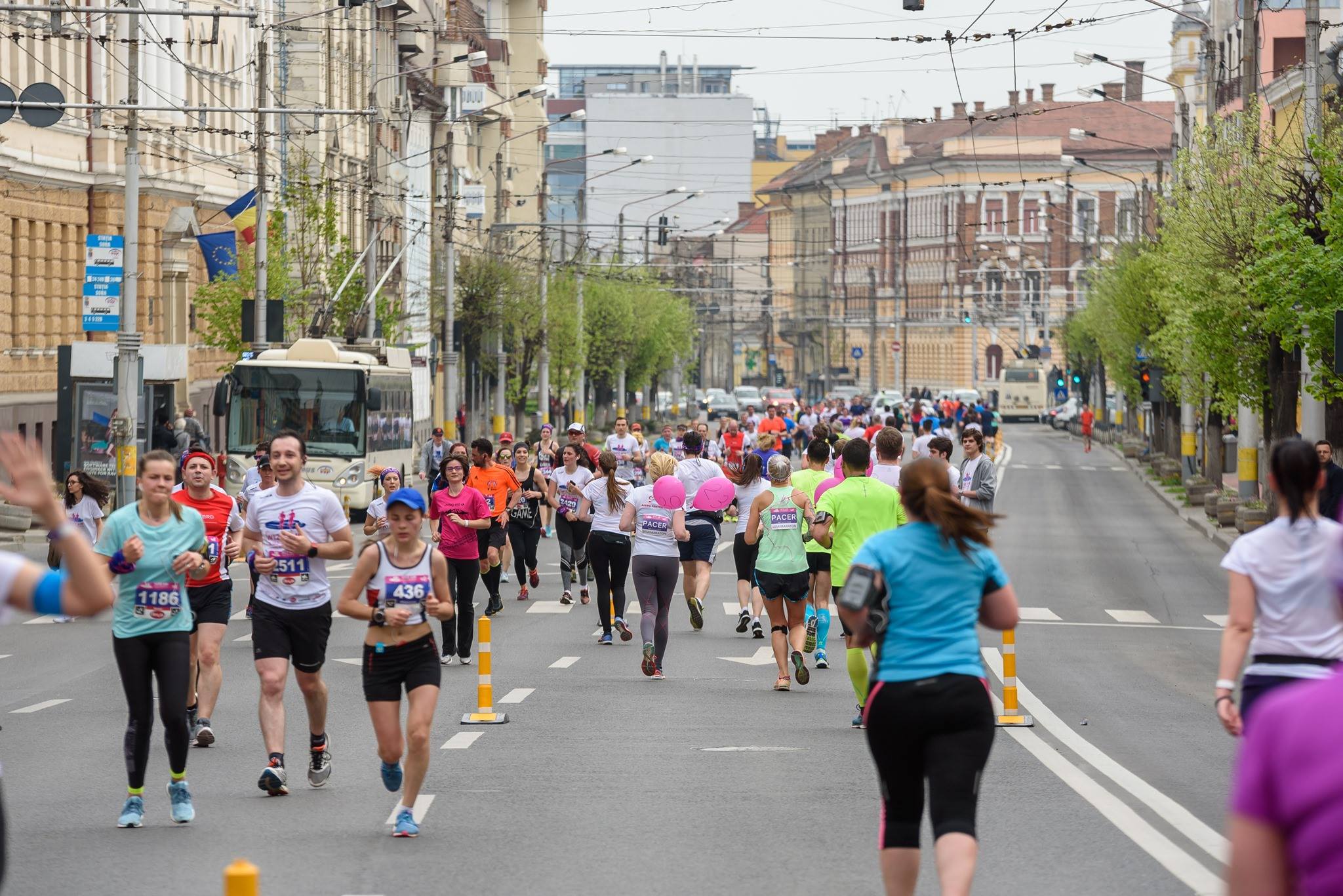 Restricții de circulație duminică în centrul Clujului cu ocazia Maratonului Internațional!
