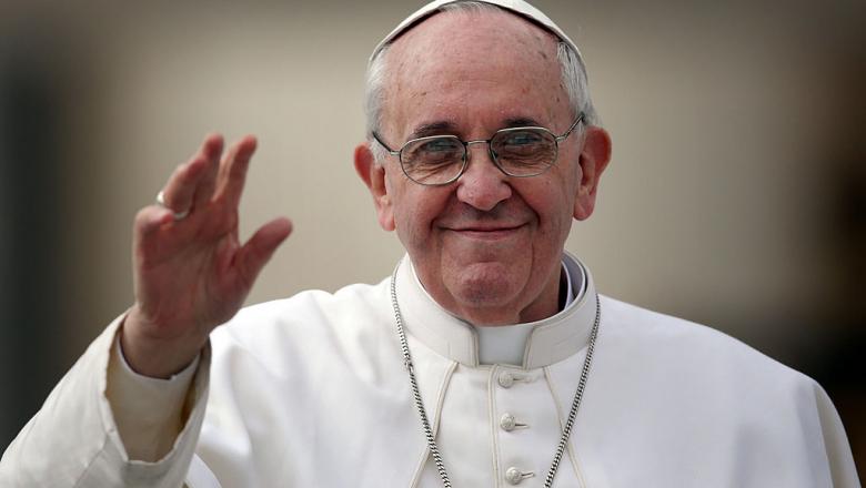 Papa i-a convocat pe toţi credincioşii din lume să recite ”Tatăl Nostru”, miercuri 25 martie