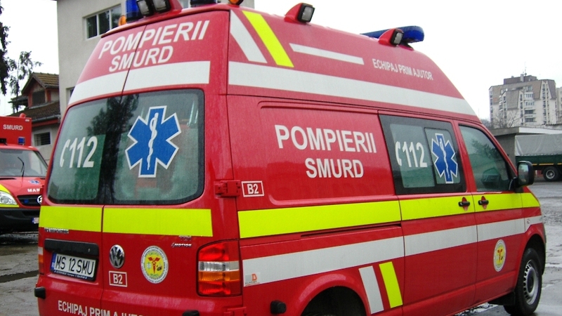 ISU Florești a primit o ambulanță nouă și o mașină de pompieri