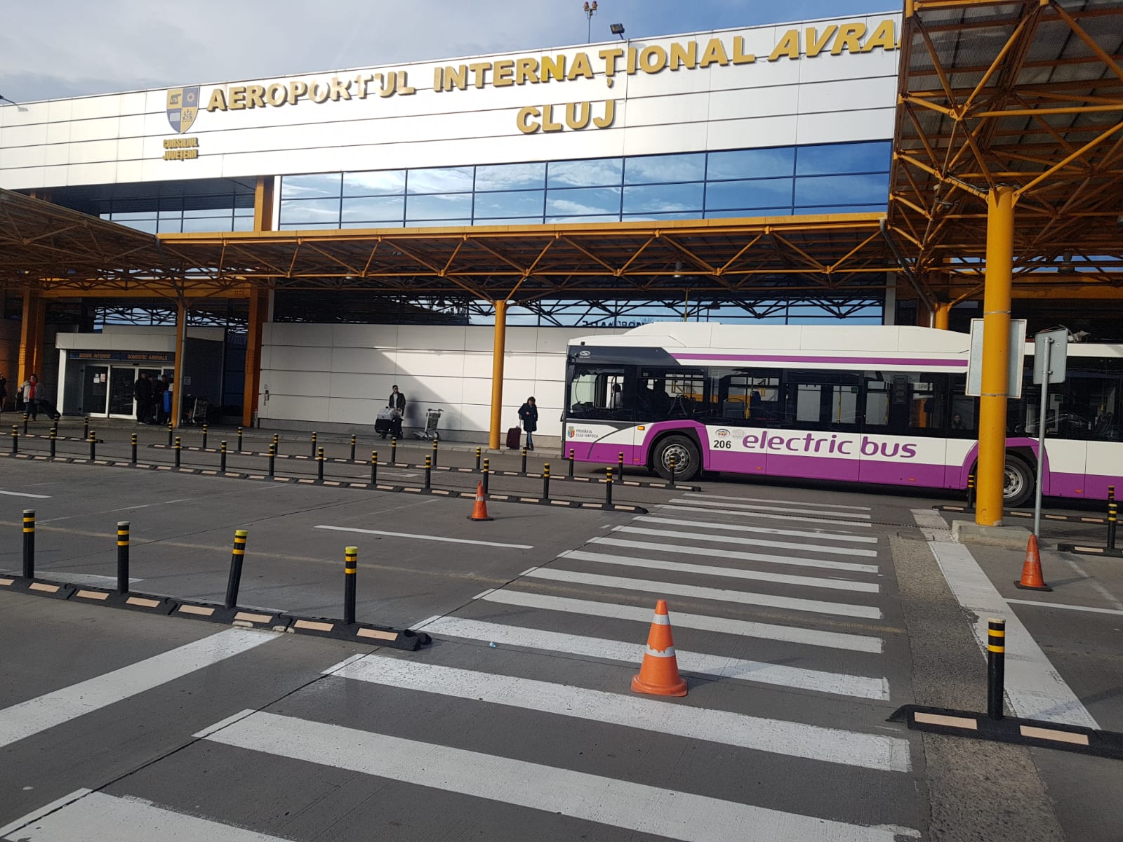 Angajații GOTO Parking se alătură protestului angajaților sindicatului Aeroportului Internațional „Avram Iancu” Cluj împotriva conducerii