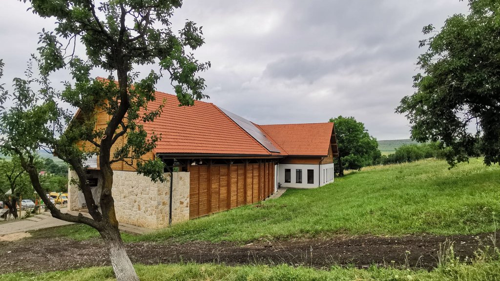 Casă din mediul rural, lăudată pe Facebook de arhitectul șef al județului Cluj și dată ca exemplu de „AȘA DA” – FOTO