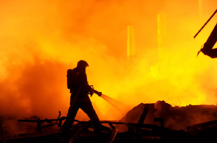 Grecia are probleme cu incendiile majore şi un val de caniculă