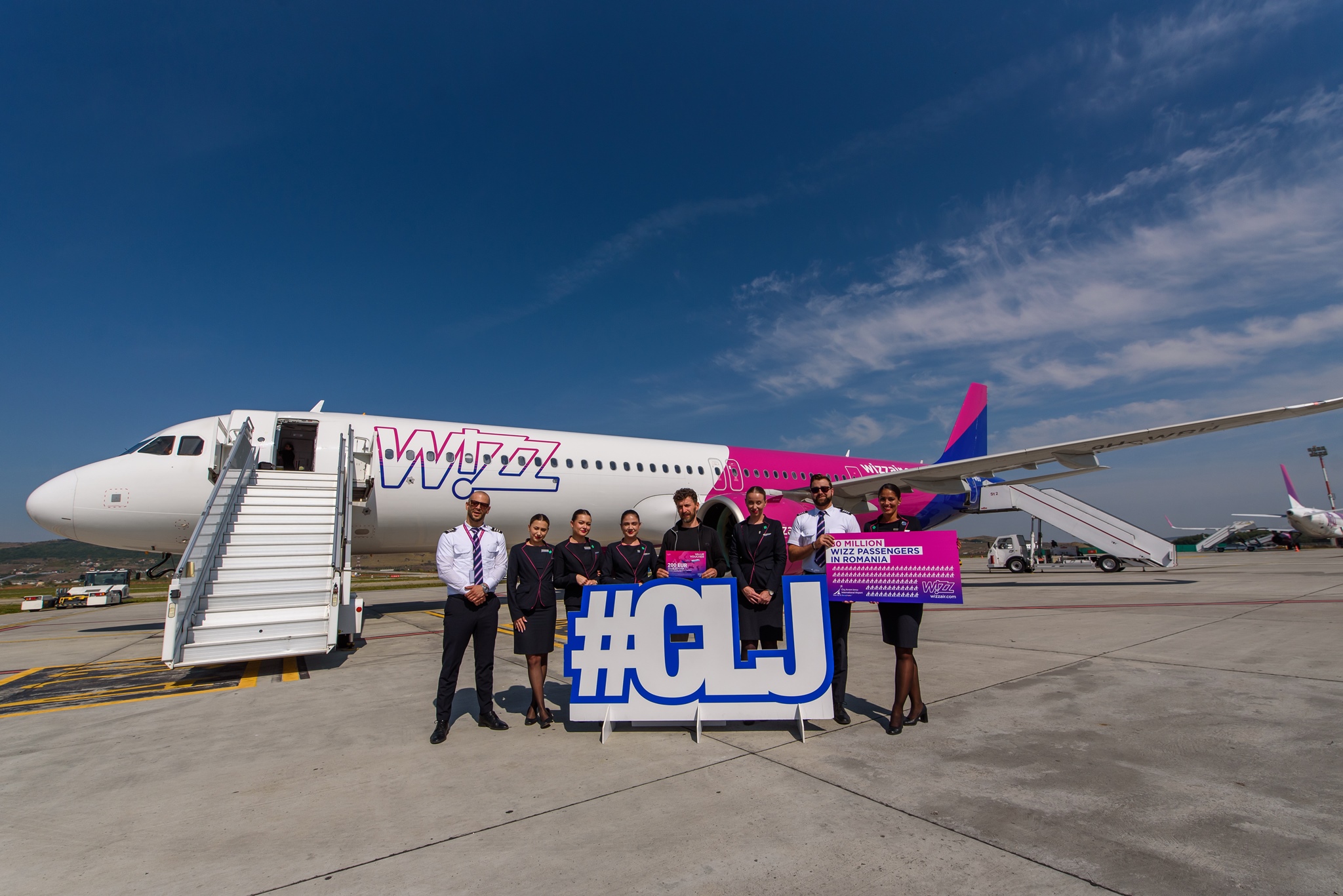 Wizz Air a transportat un număr record de pasageri în România: 80 de milioane