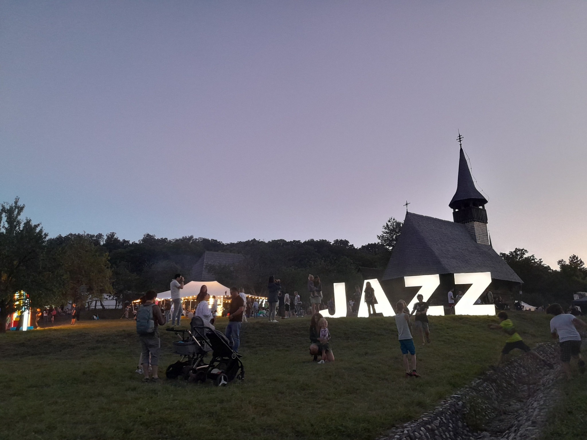Cum am trăit și ascultat experiența Jazz in the Park 2023? „Muzica ne unifică. Muzica ne face mai buni”