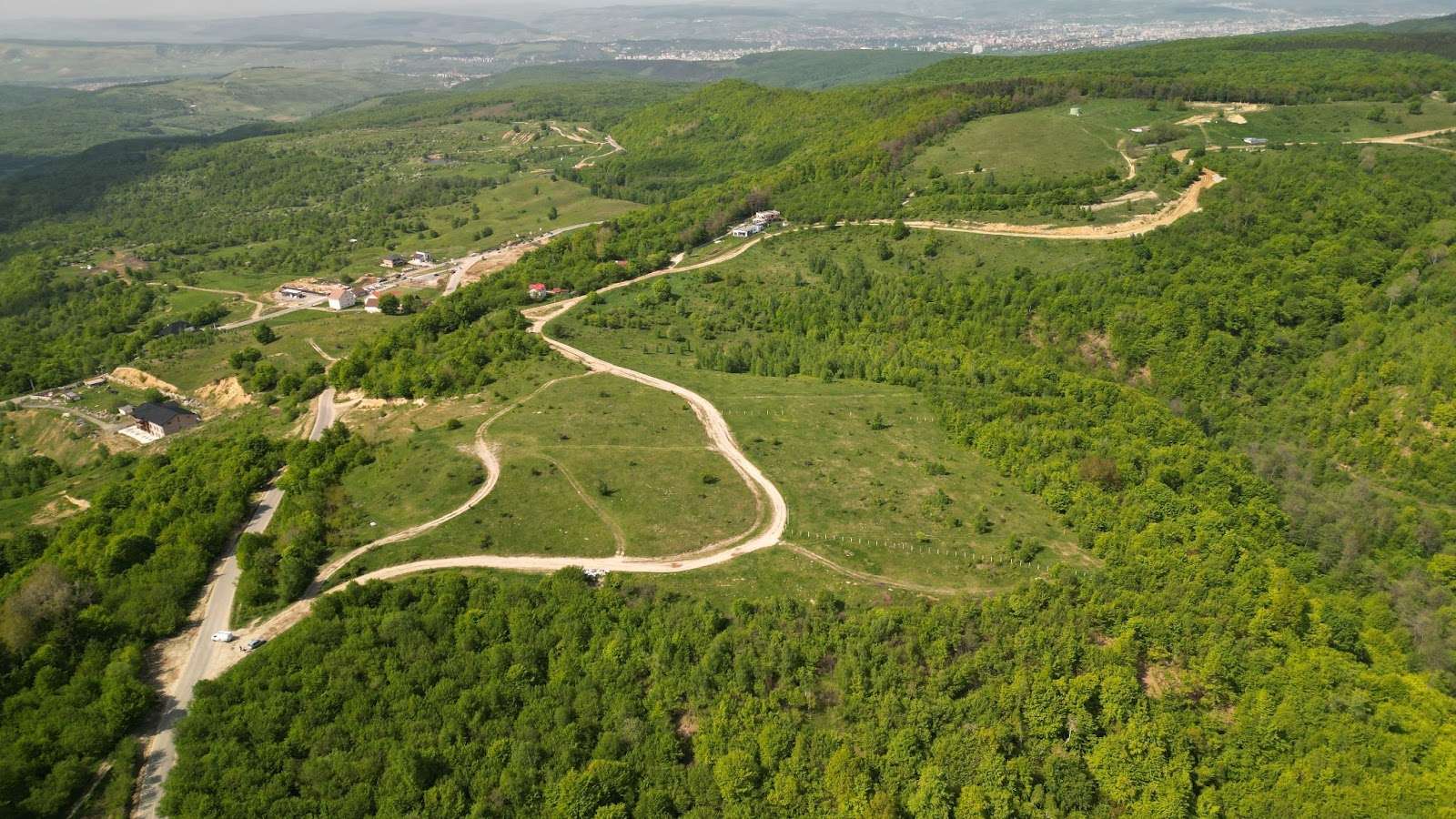 TURA PE JOS ghidată gratuită prin Făget, în 19 octombrie, în cadrul campaniei IVMC – Inelul Verde Metropolitan Clujean